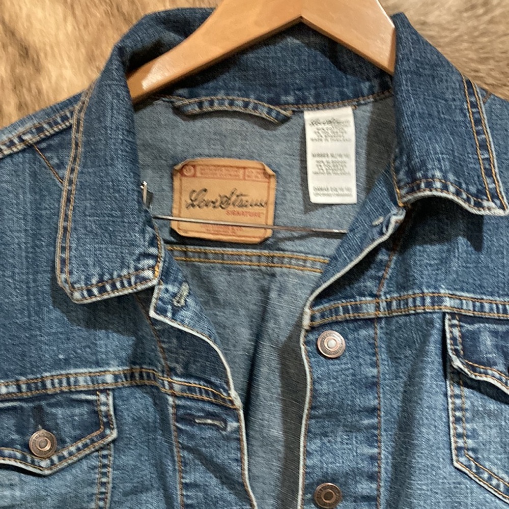 Levi's Blue Jean Jacket - Picture 2 of 3